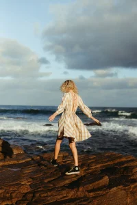 MORTONDress-Maracuja01-2_4ebeb3d8-d5cc-4731-9b21-2bb55c2e43bb