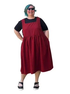 Kelly Linen Pinnie Dress