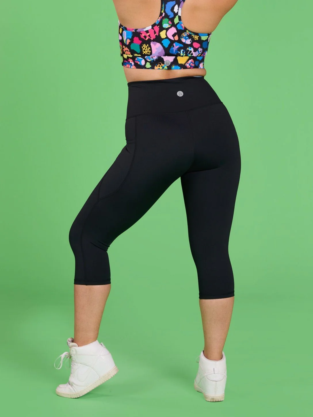 Everyday Cropped Legging - 3/4 length - Image 4